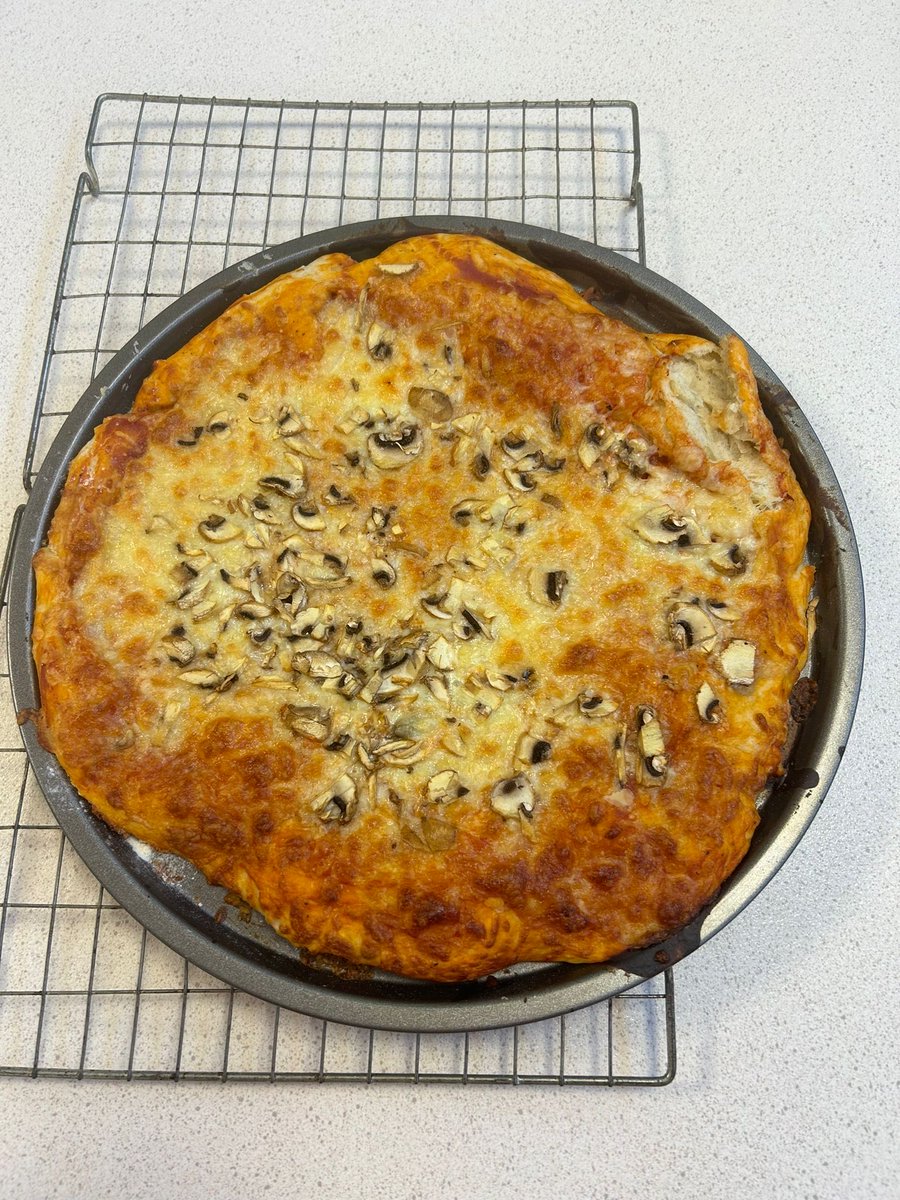 Mayfield C. School tweet media