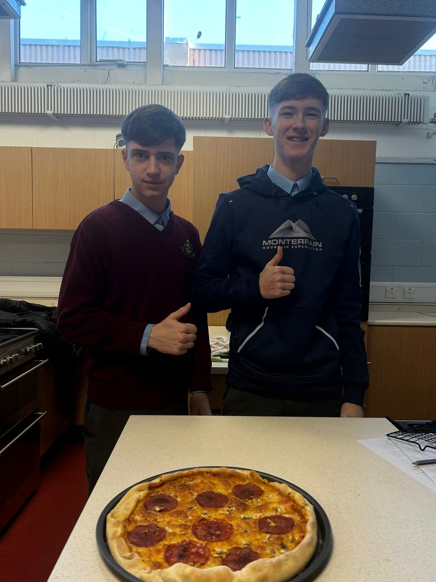 Mayfield C. School tweet media