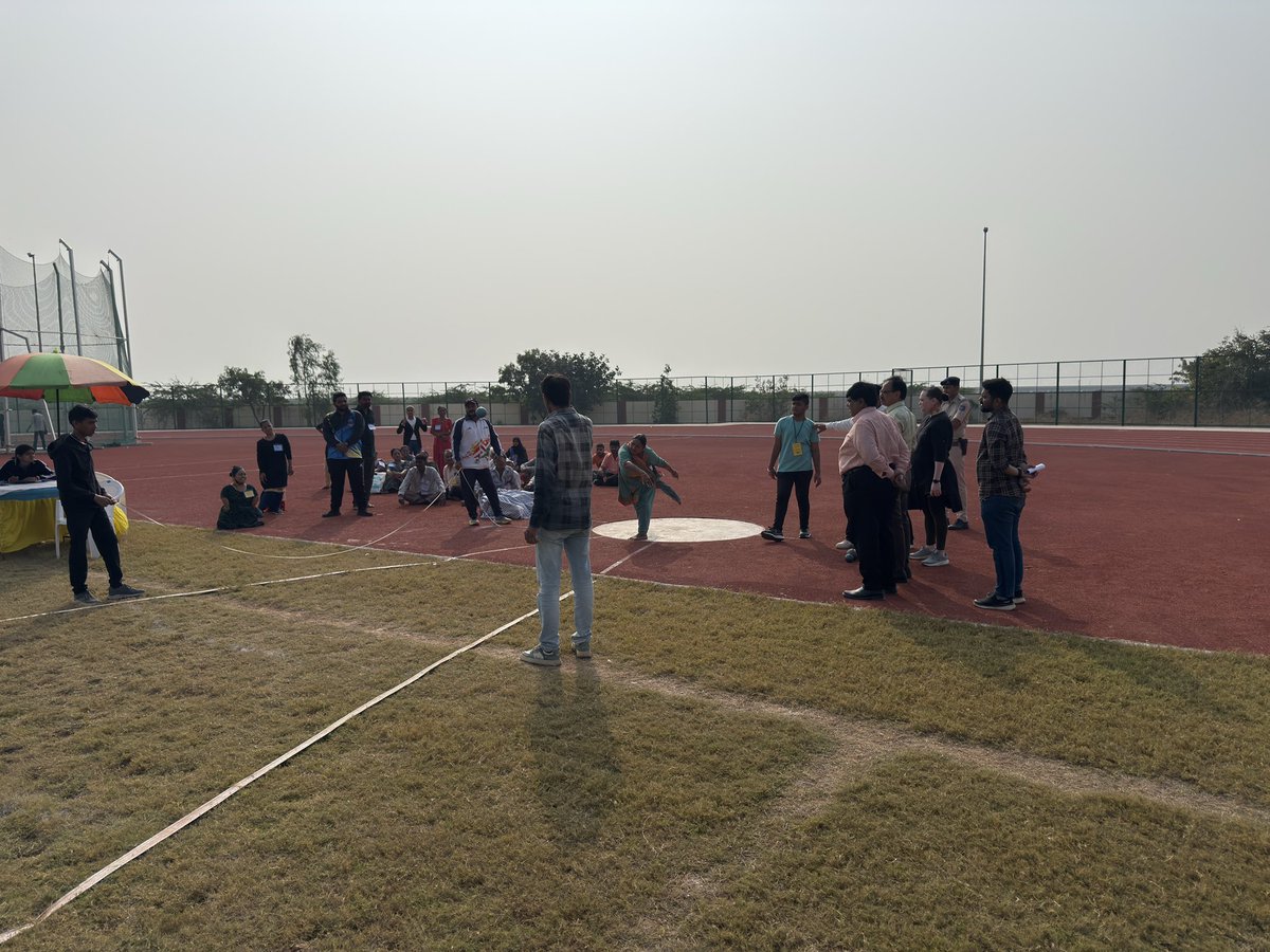 દિવ્યાંગો માટે આયોજીત જિલ્લા કક્ષાના સ્પેશીયલ ખેલ મહાકુંભ સ્પર્ધામાં હાજરી આપી સ્પર્ધકોને પ્રોત્સાહીત કર્યા.

<a href="/CMOGuj/">CMO Gujarat</a> <a href="/InfoPorbandar/">Info Porbandar GoG</a> <a href="/InfoGujarat/">Gujarat Information</a>