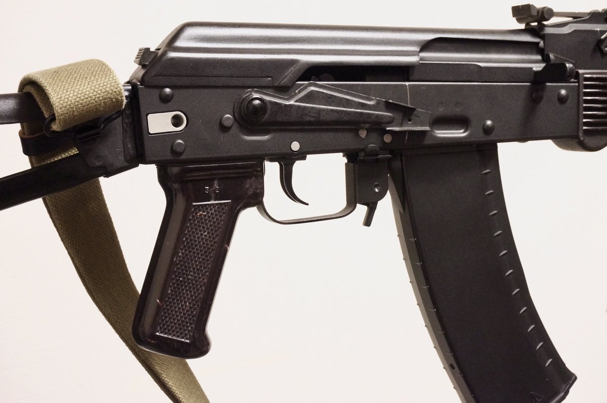 VFC AK74MにKSC AK74M GBBトリガーを組み込み