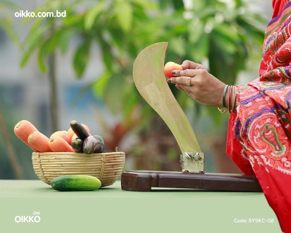 oikkosmestore's tweet image. Busy kitchen? 
Prep veggies faster &amp;amp; easier with our Standing Chopping Boti — sharp, safe &amp;amp; time-saving!

✔ Comfortable standing chopping
✔ Durable steel blade
✔ Perfect for daily cooking

DM to order now!
#KitchenTools #SmartCooking #HomeChef #EasyCooking #KitchenEssentials