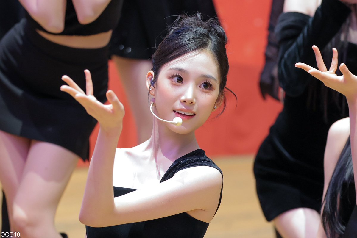 251202

(๑•́ ₃ •̀๑)

#트리플에스 #tripleS #지연 #지서연 #Jiyeon