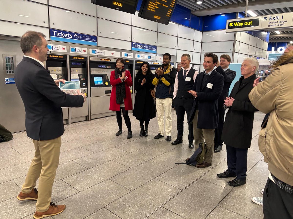 LondonAssembly's tweet image. Today #AssemblyBudget has launched its report: ‘Euston, we have a problem: Mind the funding gap’ – with recommendations for the Mayor and government to save money on major infrastructure projects. Read the report here: london.gov.uk/who-we-are/wha…