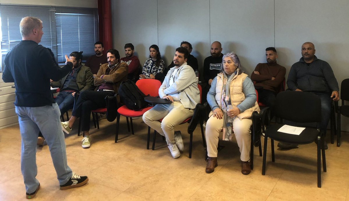 acostatavares19's tweet image. Formação de ERGONOMIA em Locais Técnica Administrativos #cascaisambiente #emac #cascais #camaramunicipaldecascais #ergonomia #formacao #todostodostodos