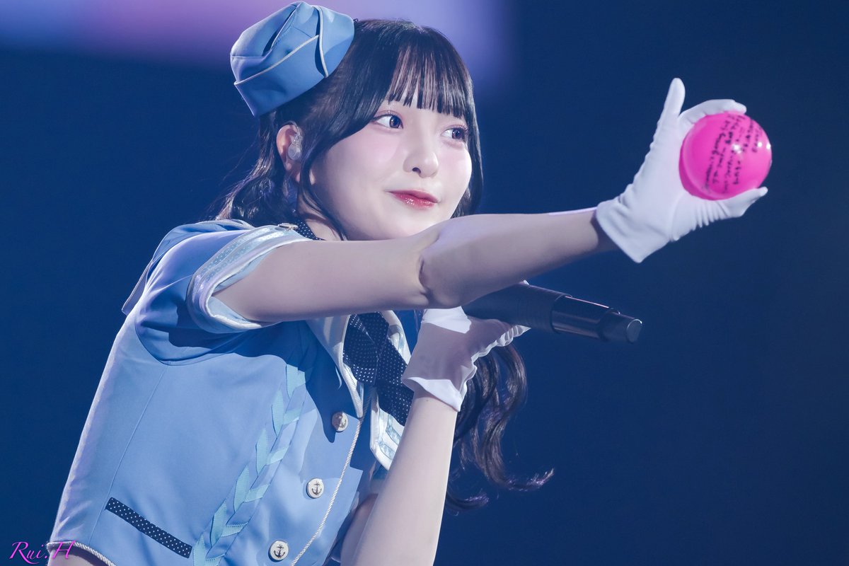 山田杏佳（@yamada_momoka__）ちゃん サインボールほしい人〜？ #山田