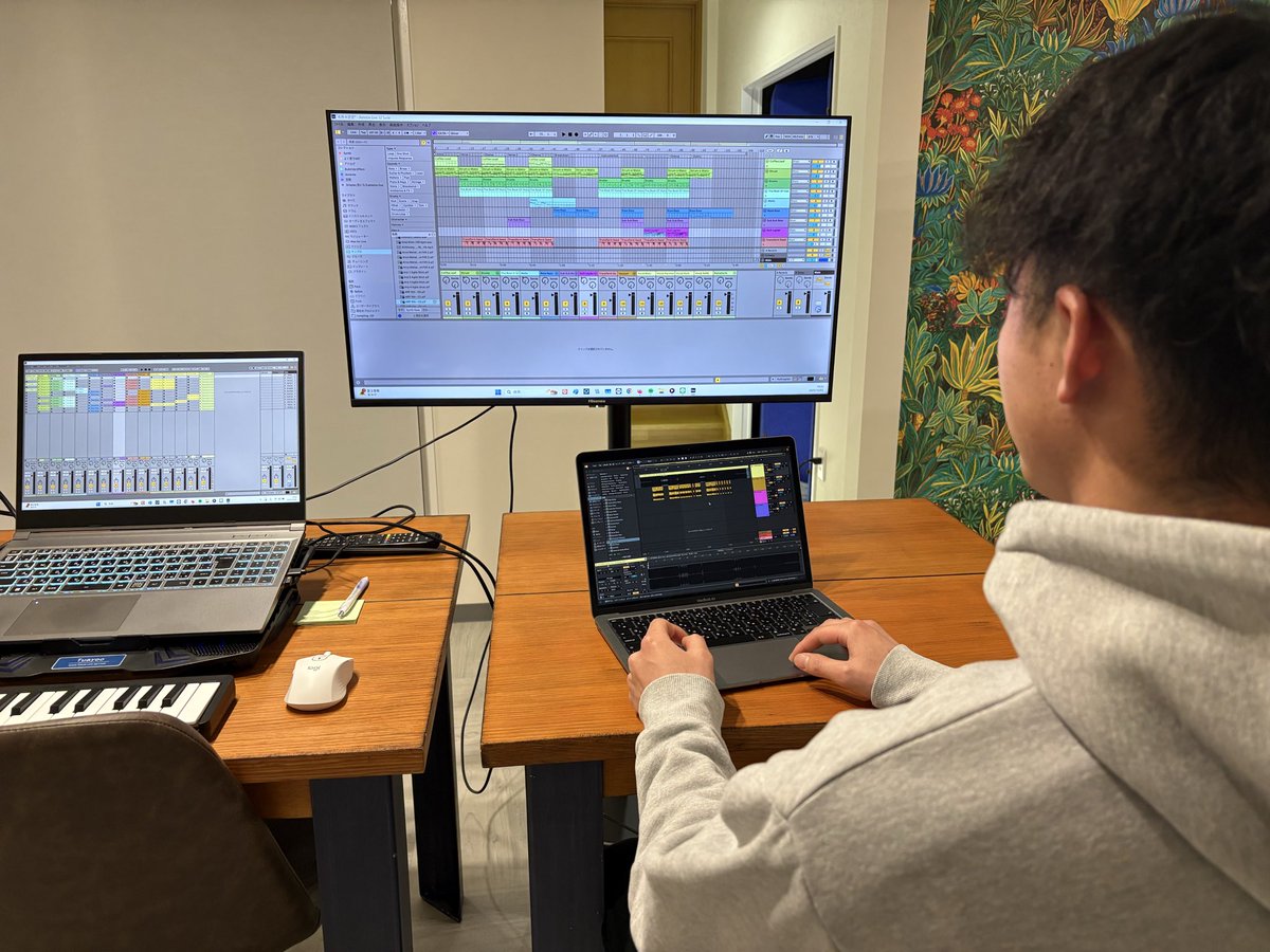 dtm_dj_tokachi's tweet photo. DTMレッスン生！受付中🎹

ゲーム音楽、アニメソング、Jpop、クラブトラックまで、幅広いジャンルに対応した“マンツーマン指導”のDTMレッスンです。

少しでも興味ある方は、DM or HPのフォームよりお問い合わせください。

⏬
https://t.co/wfmFxUysxS

#音更 #帯広 #十勝 #DTM #DJ #作曲 #音楽教室 https://t.co/8ex1ub8ooL