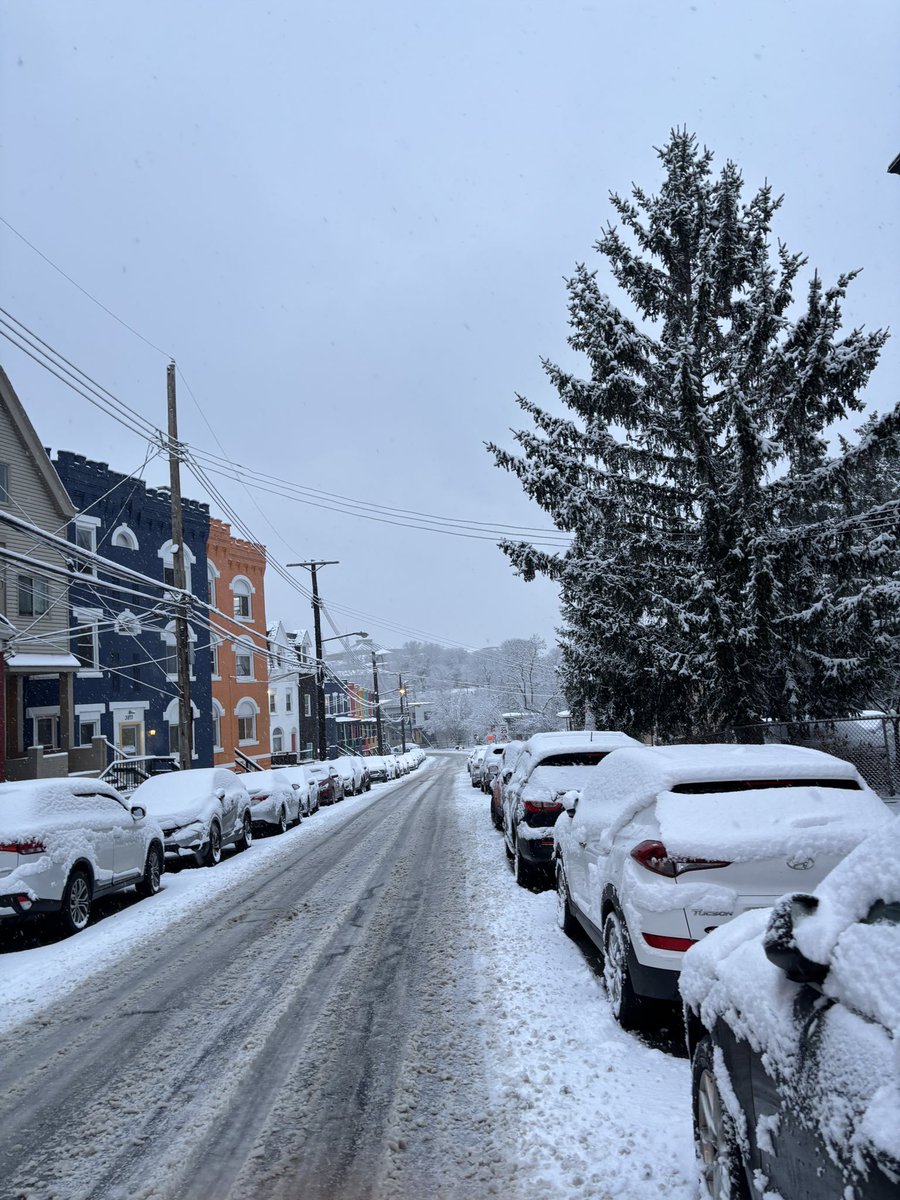 pitt_moneyline's tweet image. The sec mind can’t comprehend this.