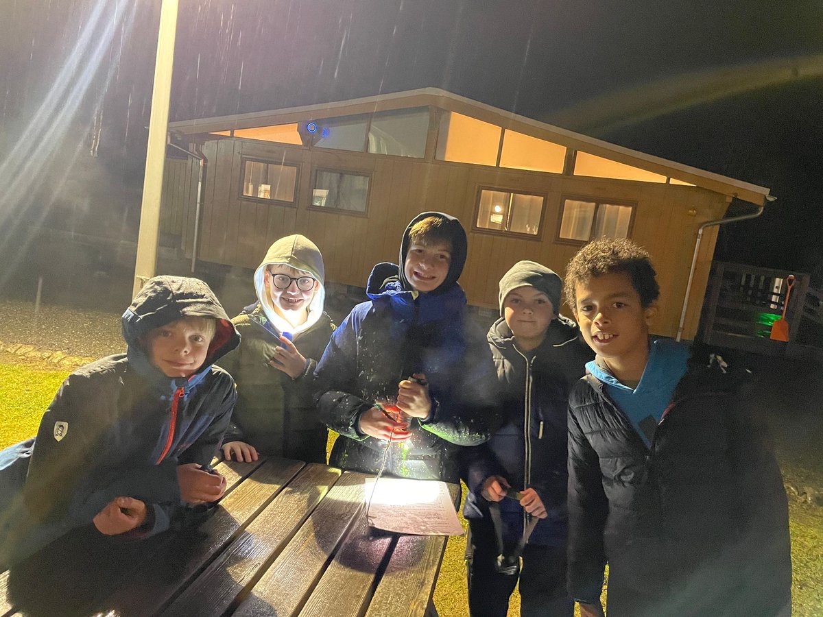 Our P7 pupils have arrived safely at Lagganlia Outdoor Education Centre! As they settle in to their new surroundings, here are a few photos of their first day at camp. More photos to follow as the week progresses! 
🛶🚴‍♀️🧗‍♀️🏂🎯