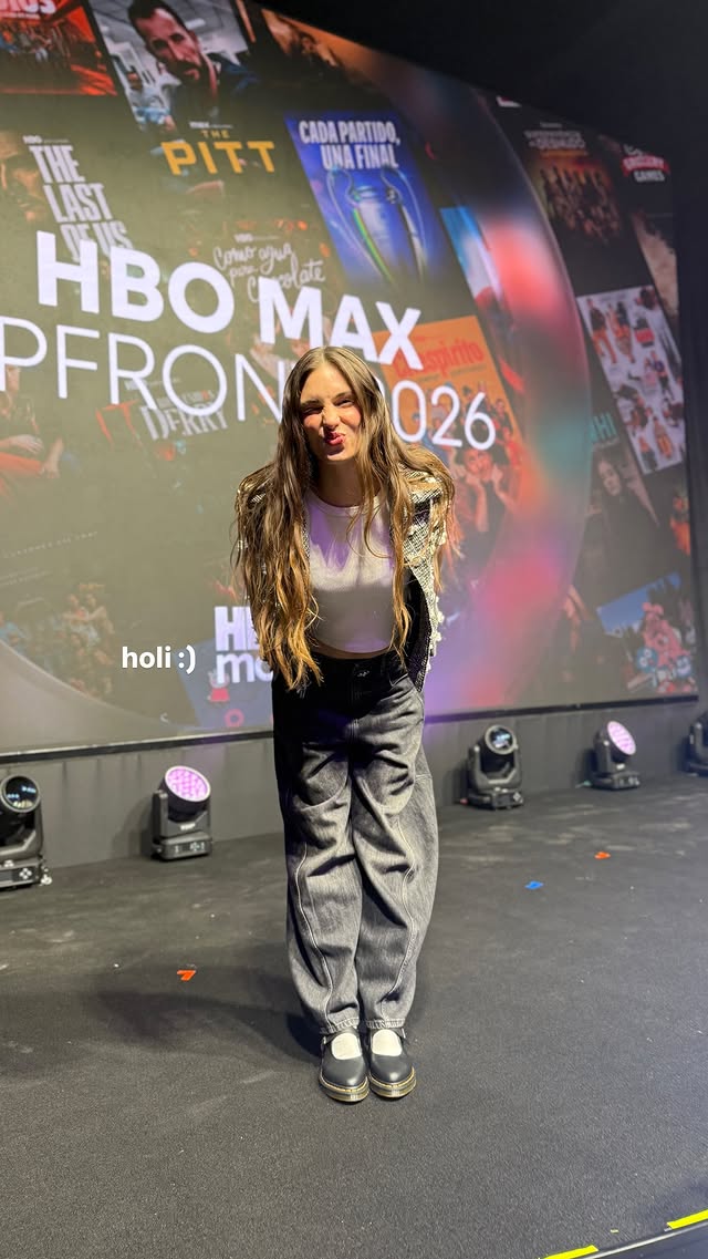 Sonia50998414's tweet photo. Vía IG📲 mi solecito hermosa @macabeso gran estreno de #colision este 2026 wow feliz mi rubia #notesuelto la vas a romper conoceré a #Zoe #MacarenaAchaga 🍰🧉❤️❣️💕💞💓💗 https://t.co/VjcILbOq9z
