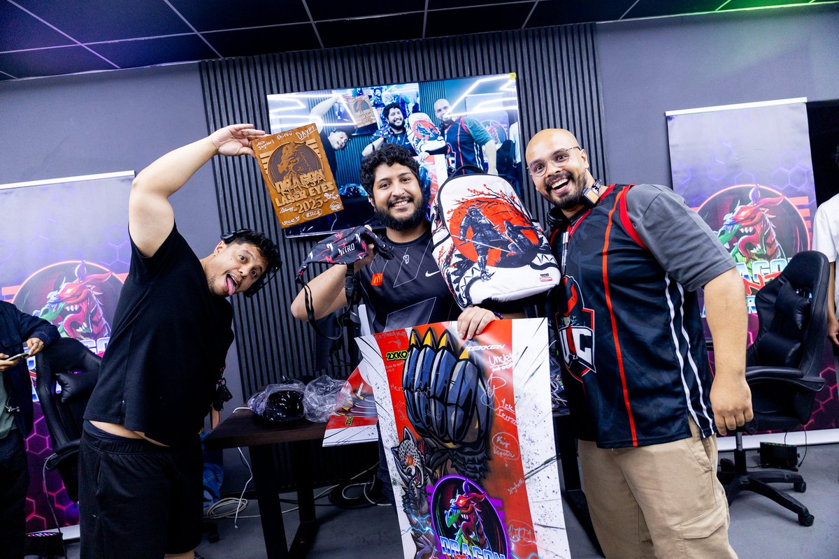 ugcza's tweet image. Also, there's like 10 000 photos so get ready to get sick of us😂😂.

📸: @preganpillay 

#DNLE2025 #UGCZA #FGCZA #TEKKEN #2XKO