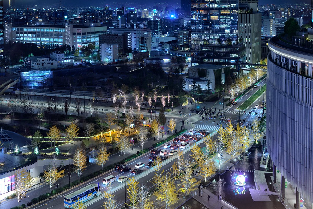 大阪駅🏙️2025.12.02
RF45mm F1.2 STM