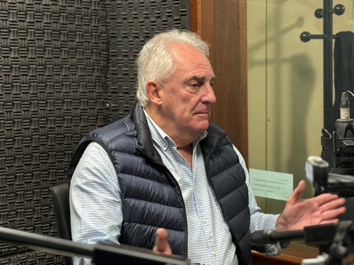 MartinCharquero's tweet image. &quot;Nadie gana de vivo, se gana porque se hicieron las cosas mejor. Nosotros aprendimos de nuestros errores y no pasabamos todo el día diciendo que perdíamos porque nos robaban&quot;.

Eduardo Ache en #Minuto1 

💻 youtube.com/live/rBK8eVanw…