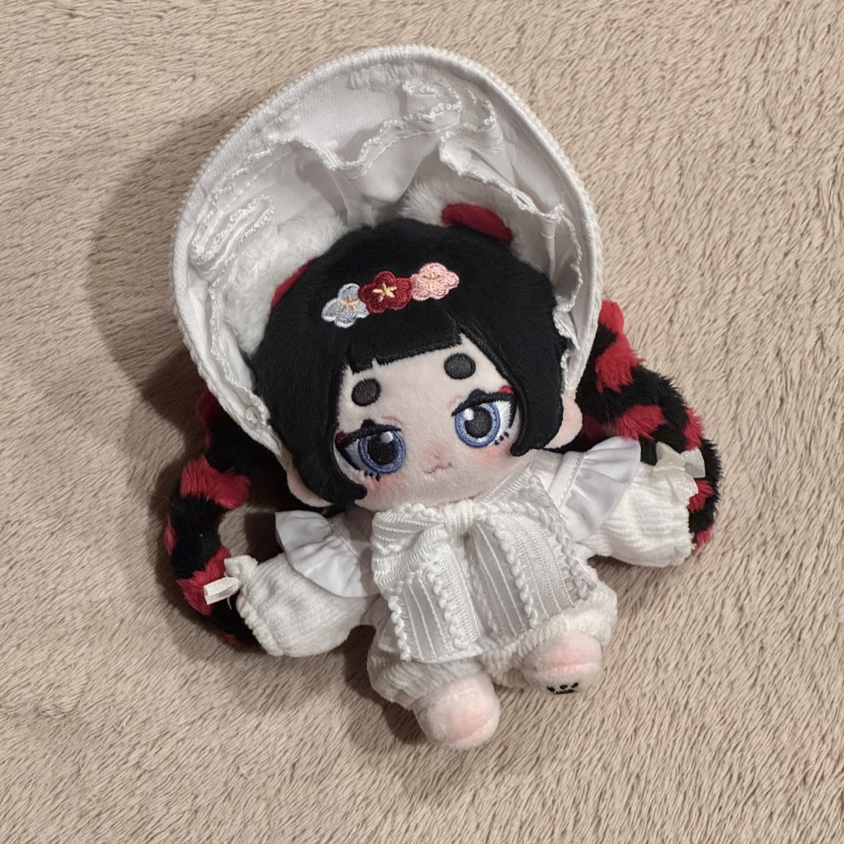 🐶🤍

👗：㊑sheep🐑様(<a href="/sheepdoll00710/">㊑sheep🐑</a>)
GO：もる様(<a href="/mumuurumo/">もる</a>)