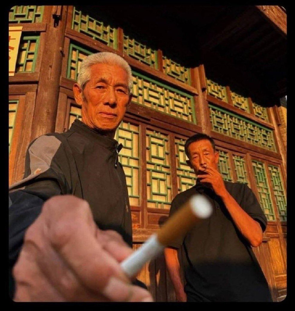 soupxyz's tweet image. ni hao

we are actively building this

relax, have a cigarette, and take the travel pill

travel pro memberships, rewards, and tokenized loyalty all in the pipeline at @Travelswap