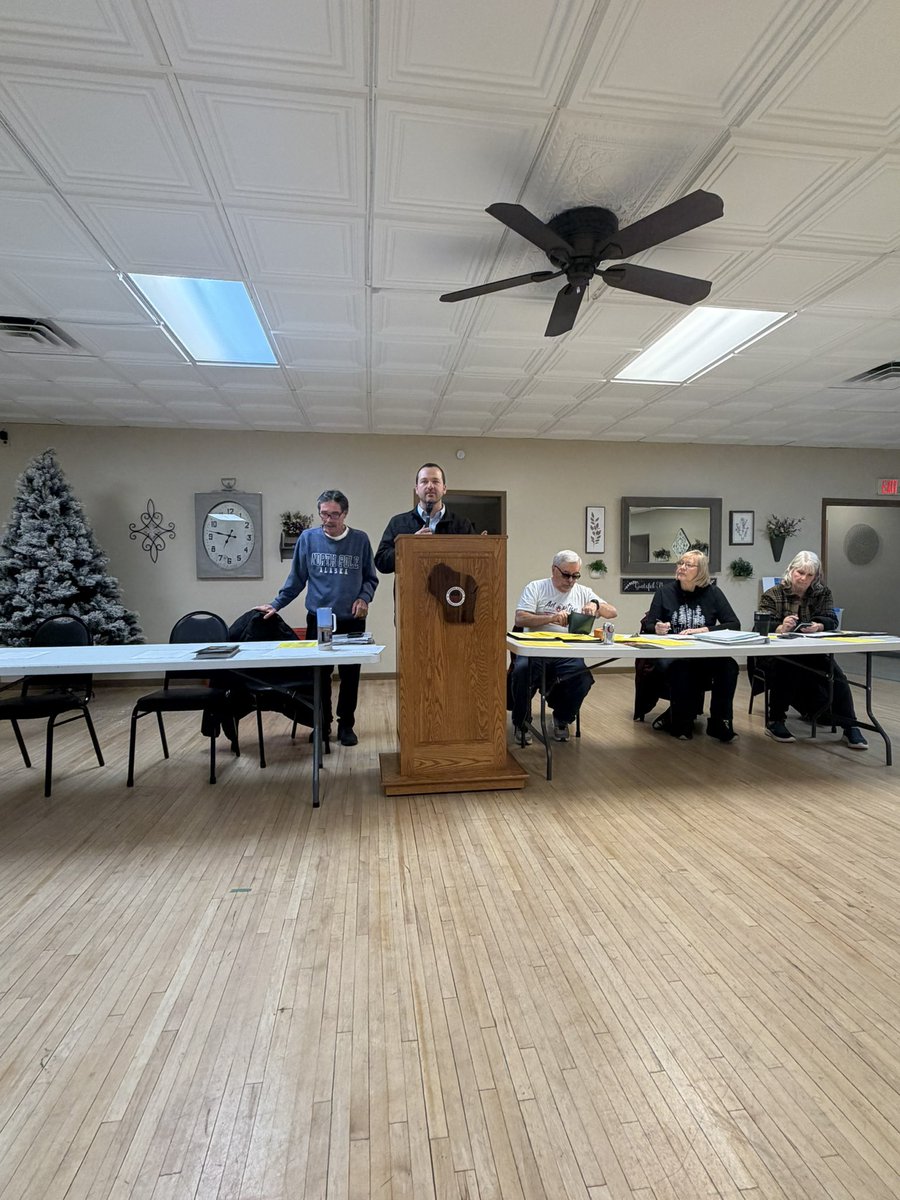 Christina Estenson tweet media