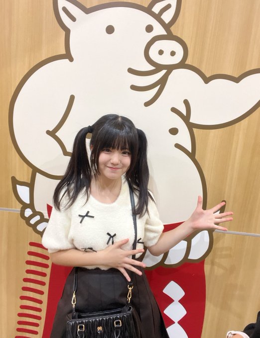 Twitterのコスプレ画像3