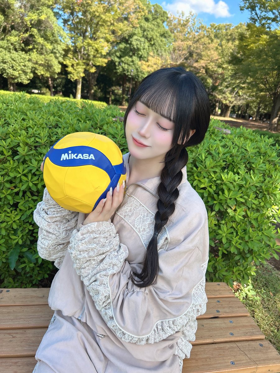 白咲くるみ(衛星とカラテア) 【11/18（火）Zepp DiverCity ワンマン