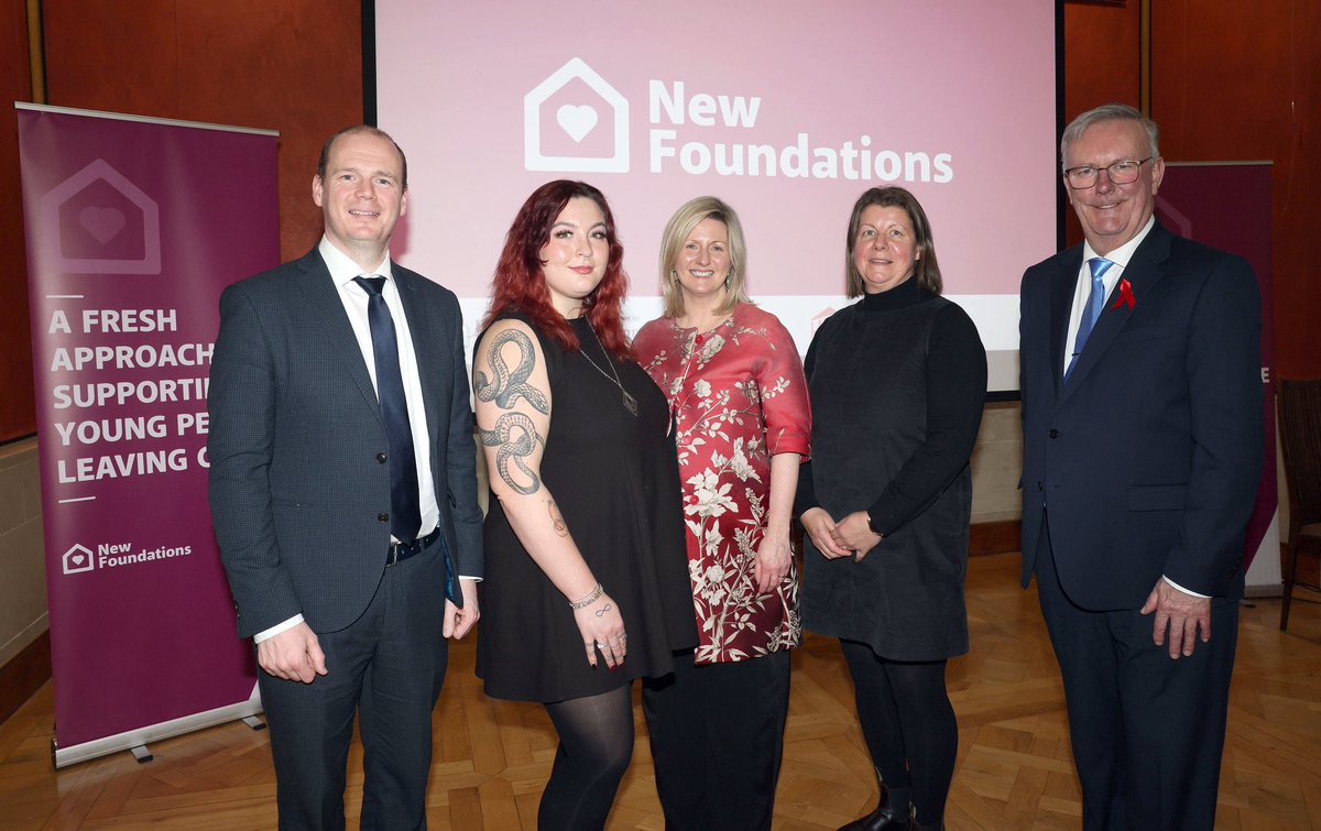 Minister @GordonLyons1 and @HealthDpt Minister Mike Nesbitt have announced a collaborative new programme to support young people leaving care and help prevent homelessness.

👇Read more:

communities-ni.gov.uk/news/housing-a…