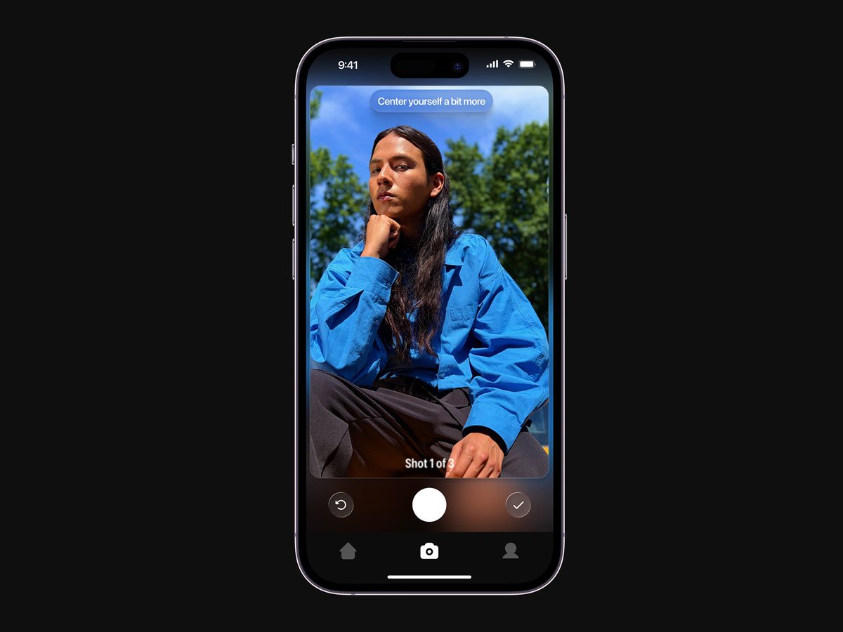 jiggyboyjre's tweet image. Built an app with @princemirxcle called Director for the #AnythingHackathon 
an App that helps creators plan, shoot, and get real-time direction while filming.