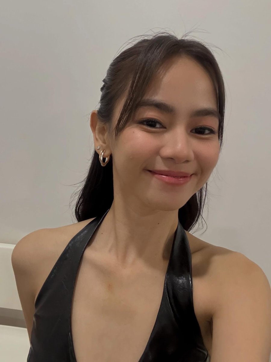 pinakamasikeif's tweet image. YOU'RE SO GORGEOUS MOWM🤩