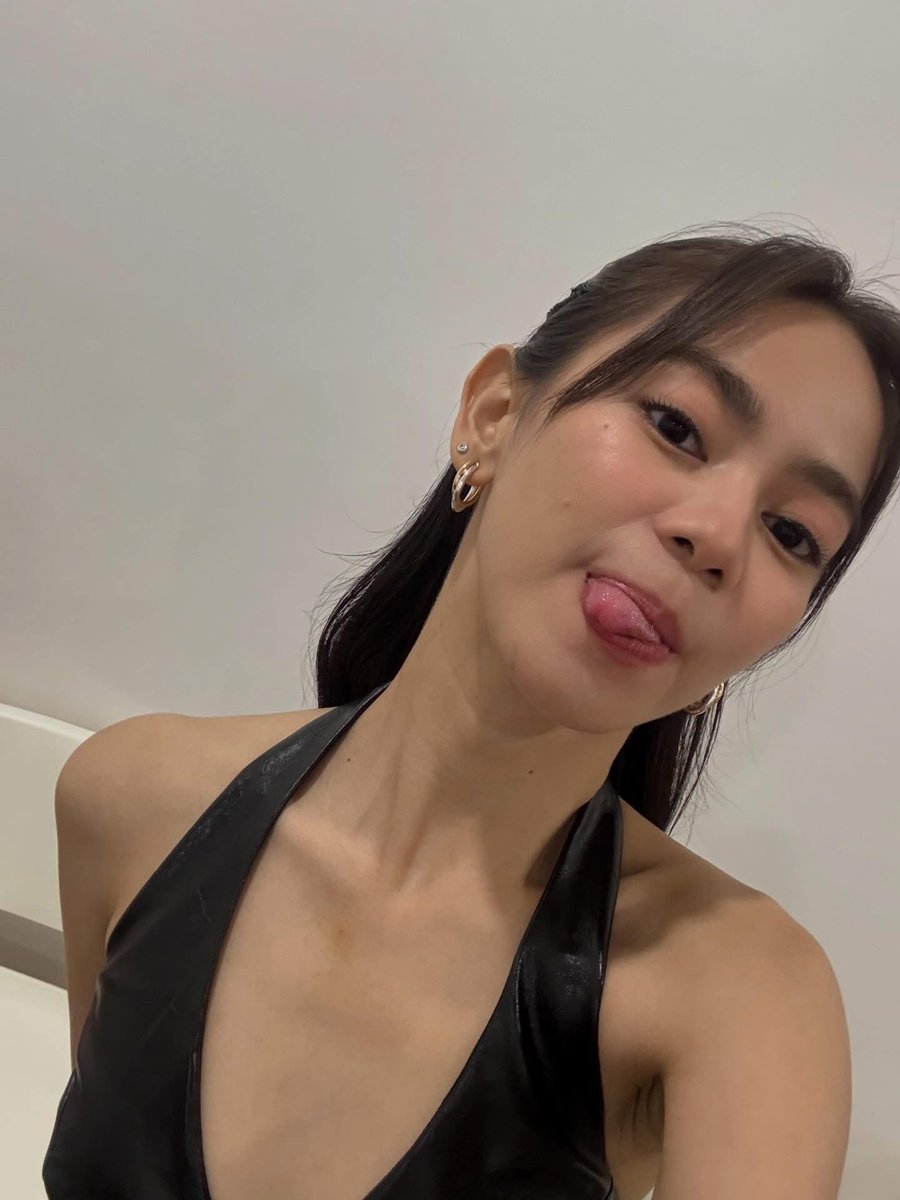 pinakamasikeif's tweet image. YOU'RE SO GORGEOUS MOWM🤩