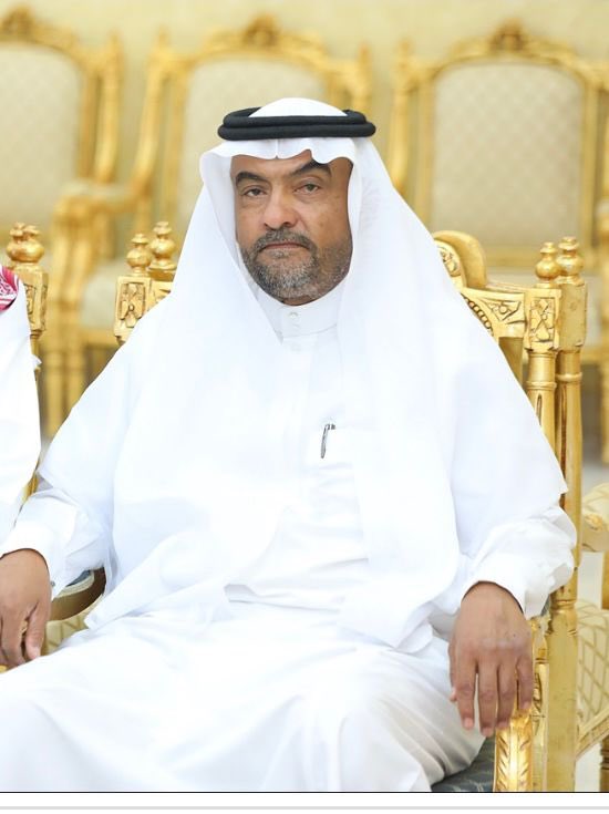 SaadAlrowais's tweet photo. ودع الوسط التعليمي المربي والمعلم والرياضي "اللاعب والمدرب ورئيس النادي" الاخ الغالي عكاش بن سالم الرويس بعد خدمة الوطن 37 عاما كان خلالها عنوان للعمل باخلاص لخدمة دينه ووطنه وابناؤه الطلاب.
ابو خالد محب للخير  قليل الكلام كثير الافعال  خدم الرياضة في محافظة الدوادمي معلما متميزا للتربية الرياضية ومن خلال نادي مصدة.
شكرا لاخي ورفيق دربي صاحب القلب الطيب وحياة سعيدة بعيدة عن ضغط الساعة والدقة في العمل.
@mosdh