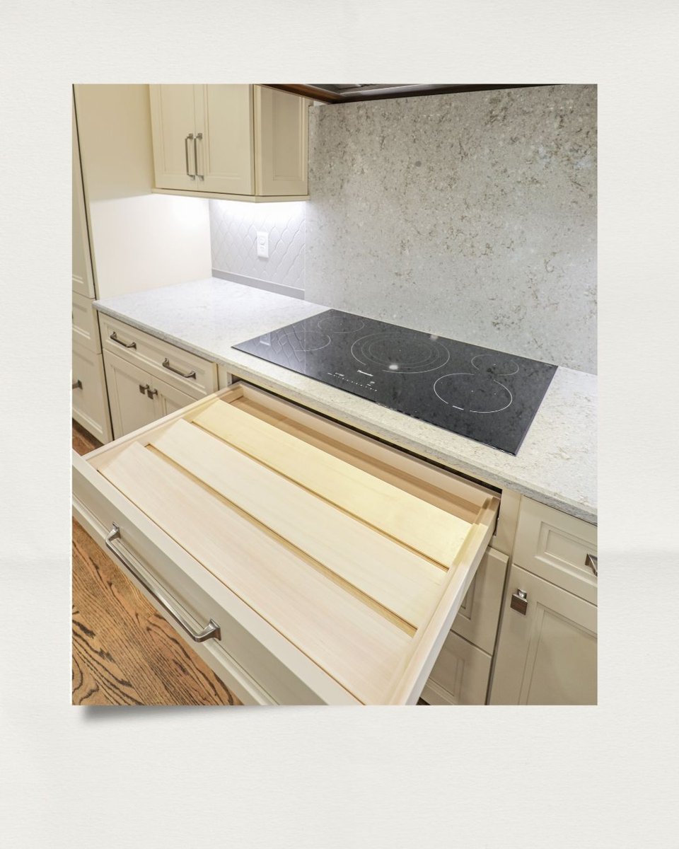 CoveredBridge_'s tweet image. A beautiful kitchen should also be a hardworking kitchen.
Every drawer, shelf, and cabinet in this space is planned to make daily routines simpler.
Covered Bridge Cabinetry gives you practical solutions that never compromise style.