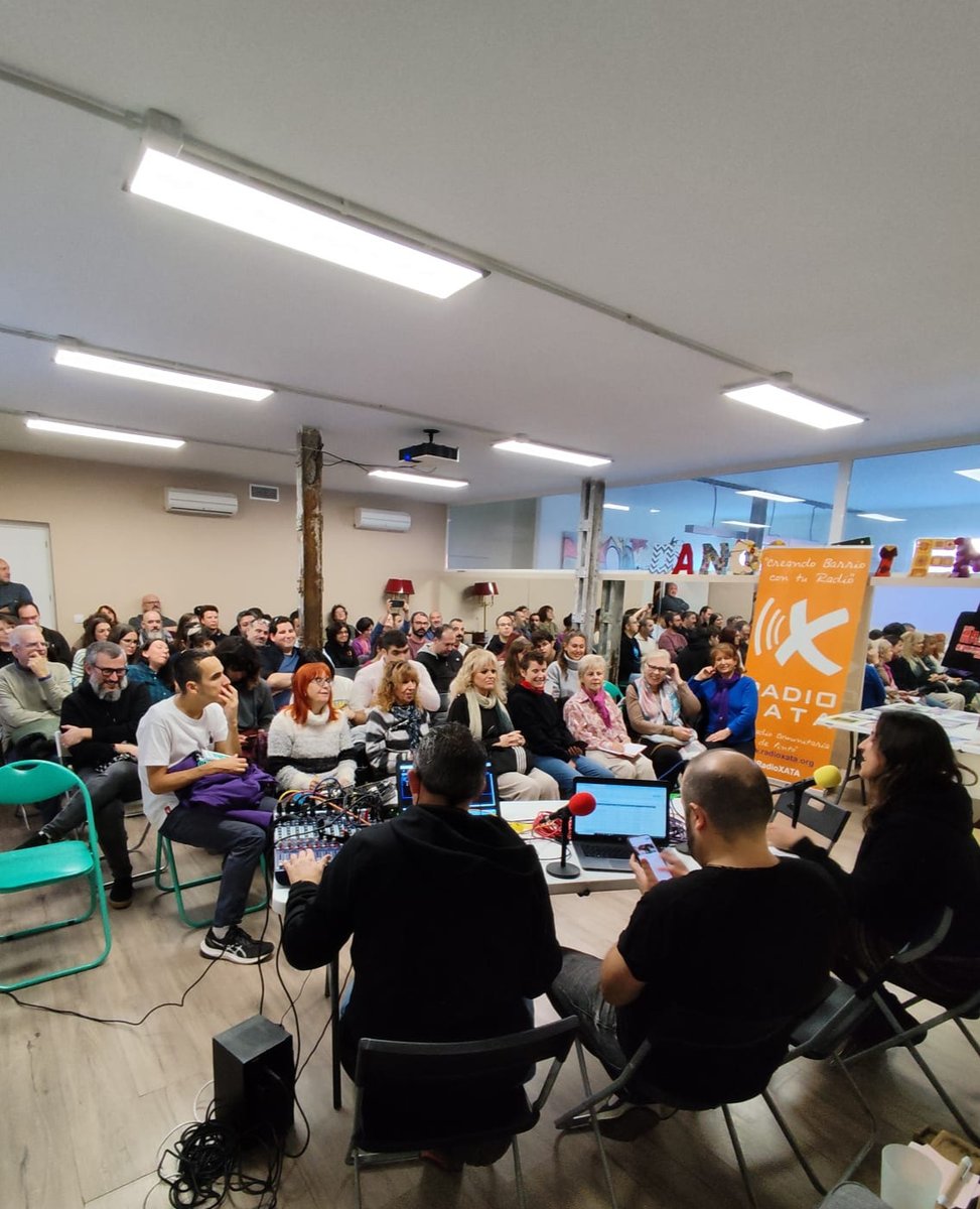 ▶ El programa completo del 𝑬𝒏𝒄𝒖𝒆𝒏𝒕𝒓𝒐 𝒅𝒆 𝒓𝒂𝒅𝒊𝒐𝒔 𝒍𝒊𝒃𝒓𝒆𝒔 𝒚 𝒄𝒐𝒎𝒖𝒏𝒊𝒕𝒂𝒓𝒊𝒂𝒔 𝒅𝒆 𝑴𝒂𝒅𝒓𝒊𝒅 audio.urcm.net/Emision-integr…