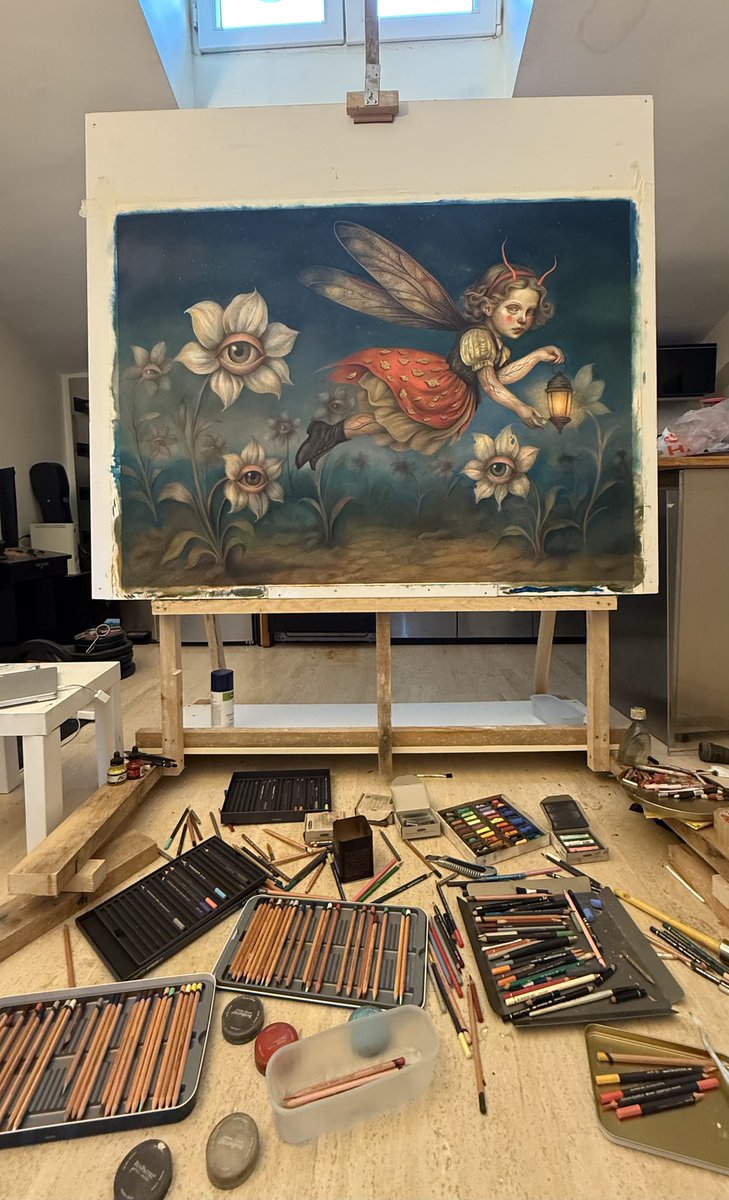 DolcePaganne's tweet image. Late hours in the studio - from 𝐍𝐢𝐠𝐡𝐭𝐰𝐚𝐭𝐜𝐡