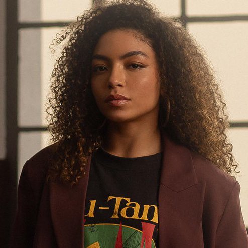 SeriesBrasil's tweet image. Marjorie Estiano e Any Gabrielly são confirmadas como protagonistas de “Habeas Corpus”, primeira série brasileira de drama jurídico da Netflix.