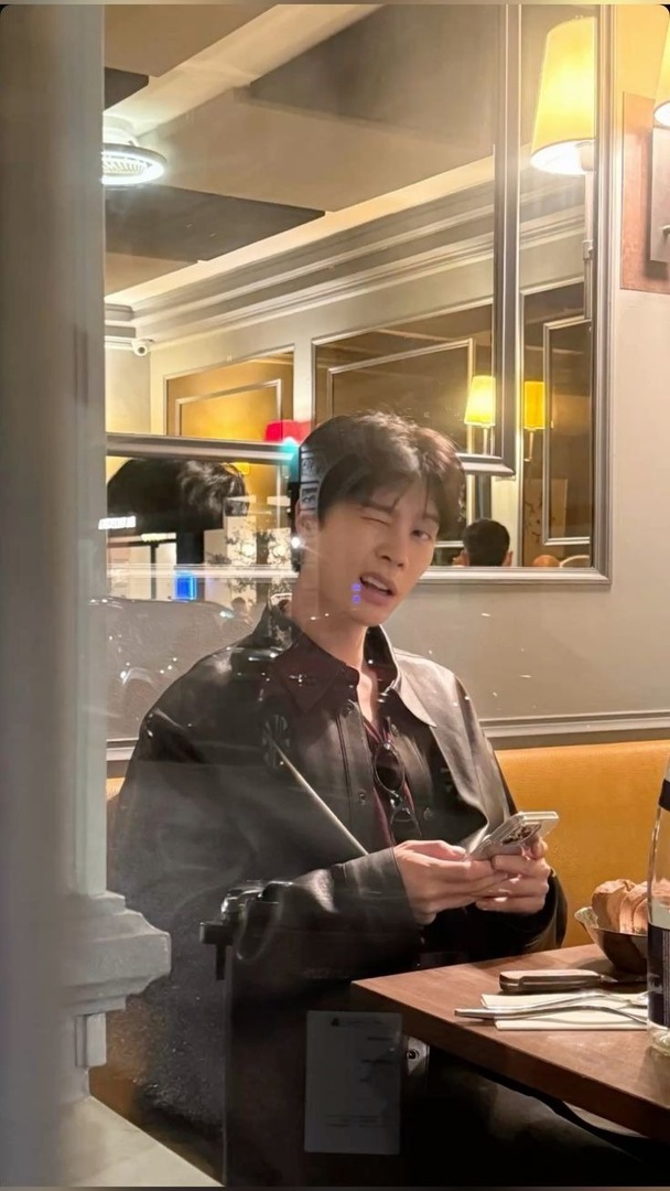 BERMUARA. tweet media