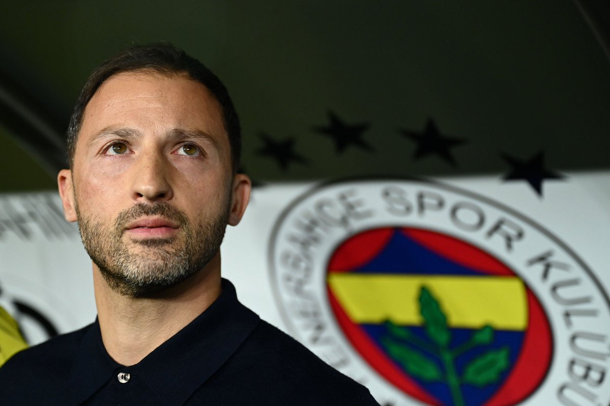 🗣️Domenico Tedesco: Hava kötü, zemin kötü, hakem kötü, rakip yere yattı gibi durumları konuşmayalım. Herkesi yenmemiz lazım. Büyük takım hocasıysanız ve oyuncularıysanız kendi işinize bakacaksınız.

#tedesco #fenerbahçe #galatasaray #derbi