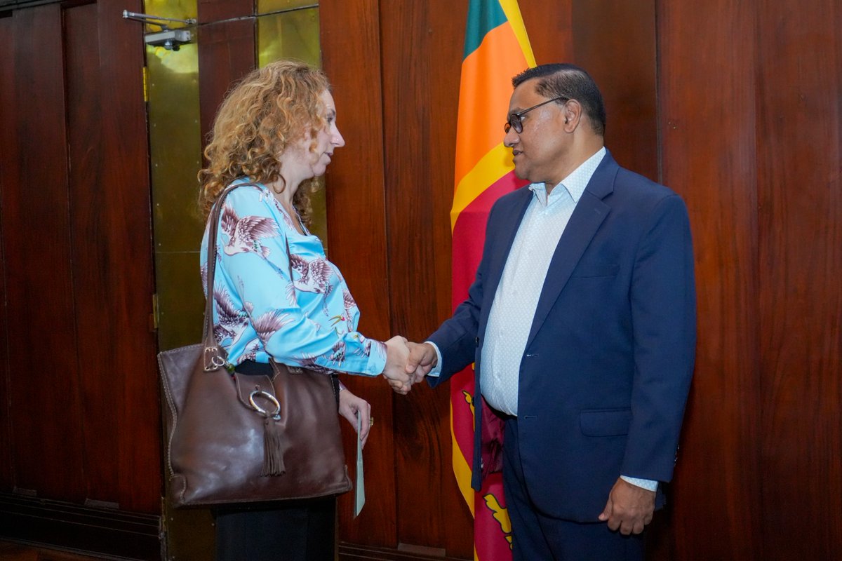 HMVijithaHerath's tweet photo. Today, I had the pleasure of receiving Acting British High Commissioner to Sri Lanka Theresa O'Mahony, to appreciate the assistance extended by the UK government amounting to £675,000 (USD 890,000) to support Sri Lanka’s recovery efforts following the recent adverse weather conditions caused by cyclone “Ditwah”. On behalf of the Government of Sri Lanka, I extend our sincere appreciation to the United Kingdom for standing with us in this challenging hour. 🇱🇰🤝🇬🇧