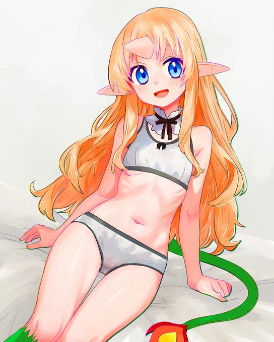 こんばんはでただいまです
今夜のお絵描きはちょっとだけ大人になったきりんさん! 