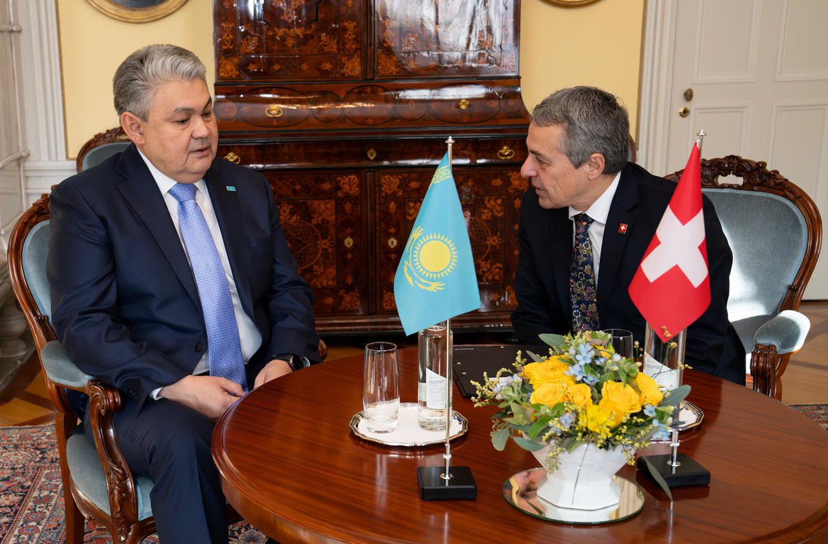 ignaziocassis's tweet photo. Glad to welcome FM Kosherbayev @MFA_KZ to Bern today.

We discussed ways to further strengthen our bilateral cooperation🇨🇭🇰🇿, our solid collaboration at the multilateral level (#UN, #BrettonWoods), and Switzerland’s #OSCE Chairpersonship in 2026. https://t.co/5K1JGnvbgh