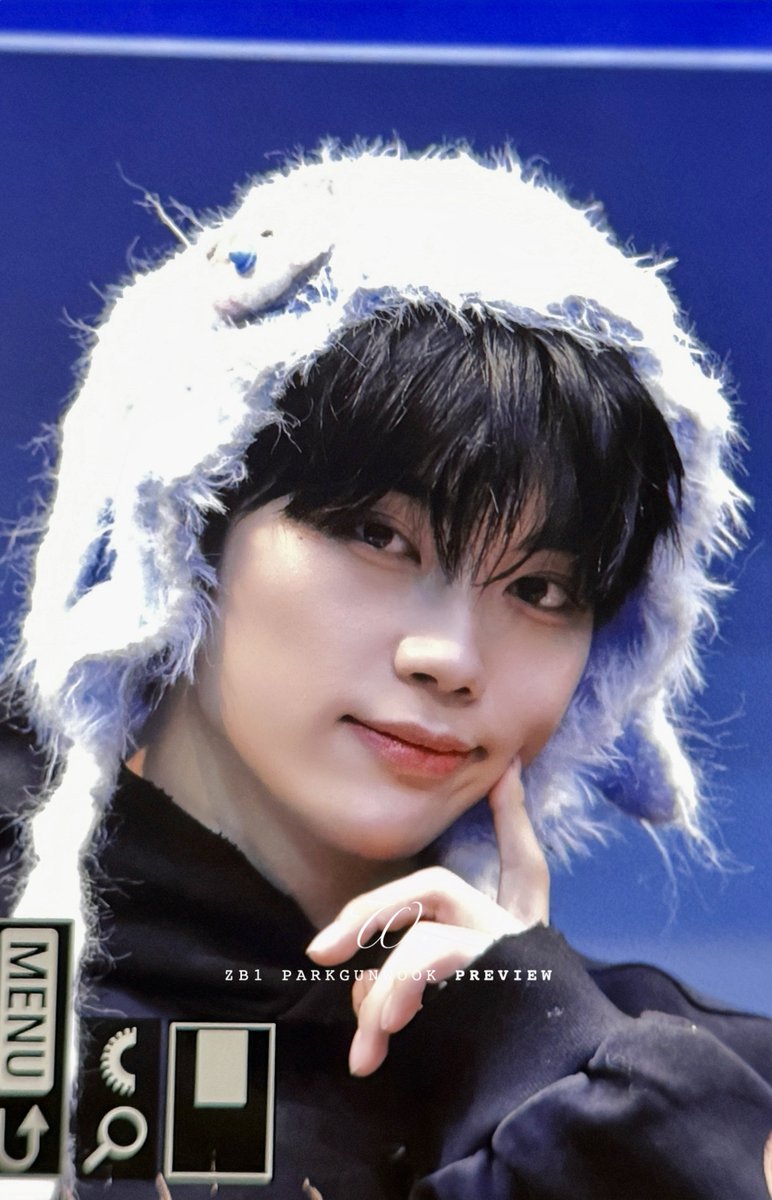 w_gw_0110's tweet image. 251202 이뿌

#박건욱 #PARKGUNWOOK #パクゴヌク #제로베이스원 #ZEROBASEONE #ZB1