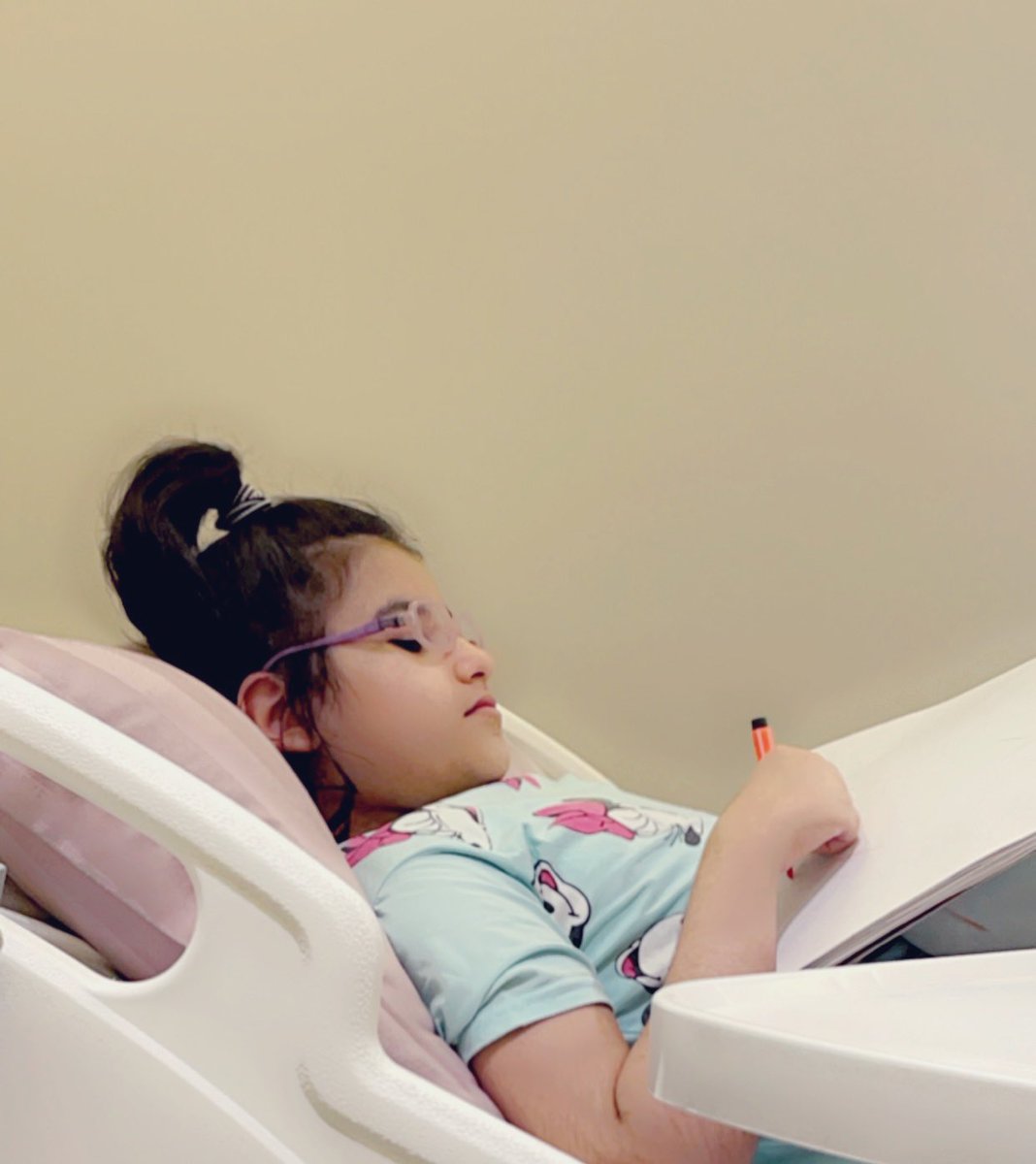 #اليوم_العالمي_لذوي_الإعاقة
لطفلتي جيهان…
أنتِ قصة قوة تُروى،
ودرس صبر نتعلم منه،
وسبب يجعلني أرى الحياة بشكل أجمل وأكثر امتلاءً بالرحمة.
#اليوم_العالمي_للإعاقة_2025 
#جيهان
#ذوي_الإعاقة