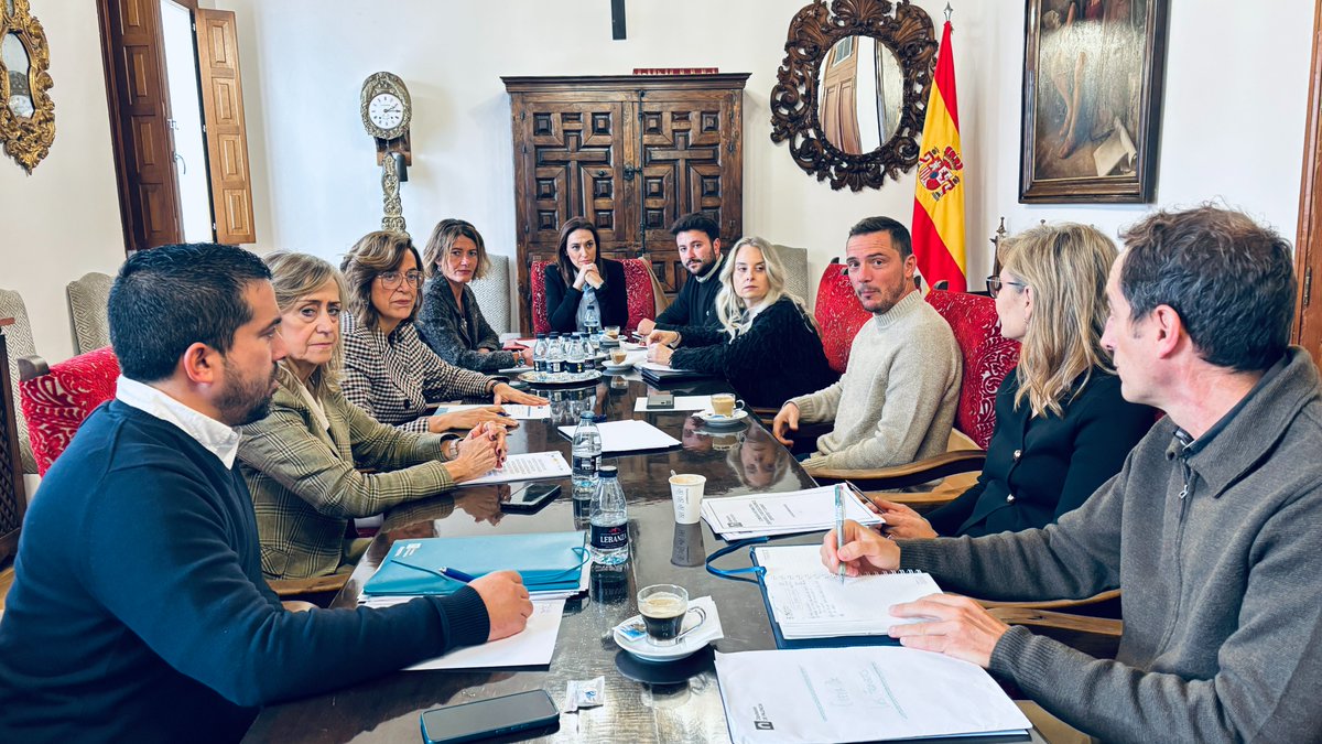 ℹ️ Reunión en Diputación con Cetece e ID Forest para avanzar en la creación de una marca de garantía para la #trufa negra del #Cerrato 

diputaciondepalencia.es/noticia/reunio…