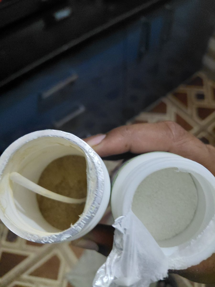 sushilkumar0004's tweet photo. @Herbalife @flipkartsupport @PMOIndia @jagograhakjago 
Same product same label same brand but material is different 
Left side genuine from herbal life
Right side product from flipkart whih has no quality, 
Is flipkart selling mosbranded product https://t.co/yezHYJCdB0