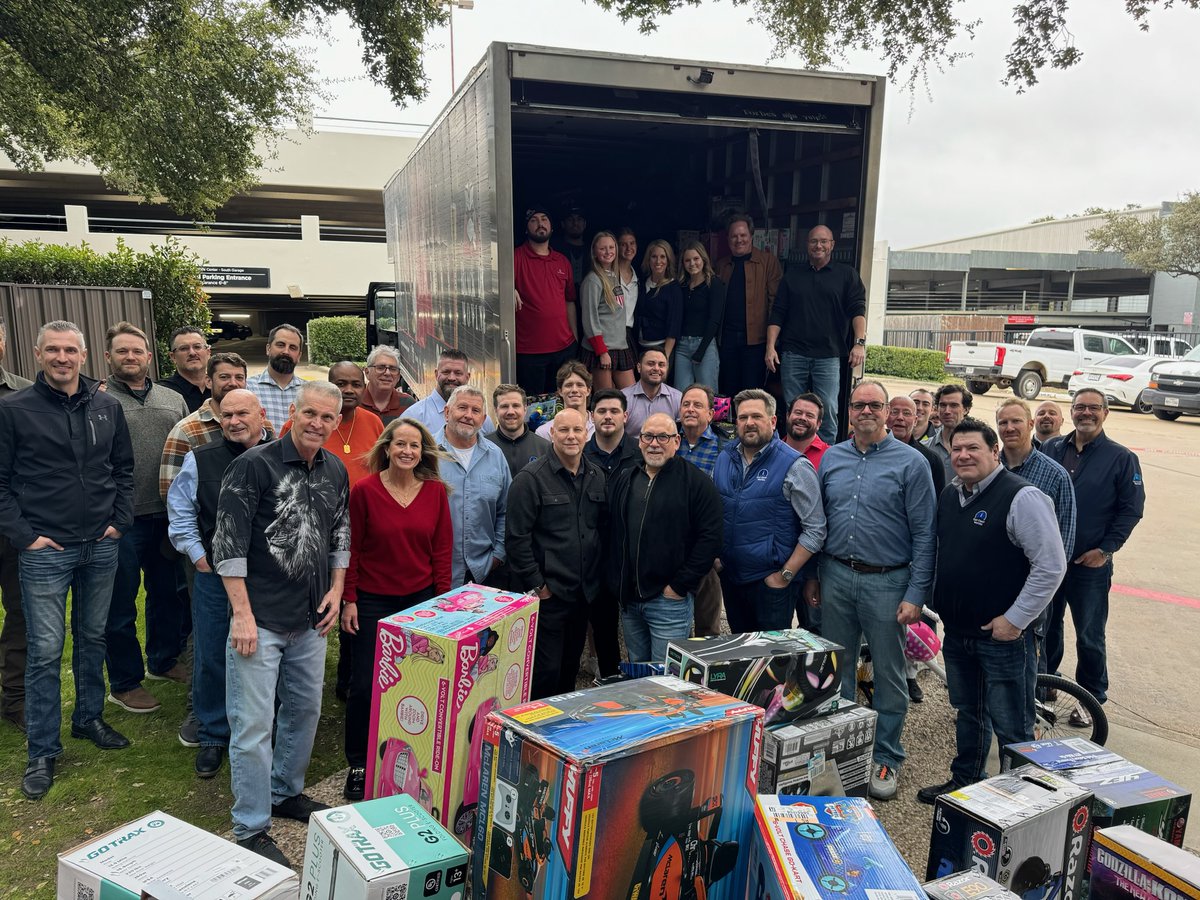 Gulf Coast Wester has made an incredible impact with 7 years of giving to #SadiesSleigh! They have provided some of our largest donations year after year! We are so grateful for all that they have done to support childhood cancer fighters each holiday season. ⁠
⁠#toydrive