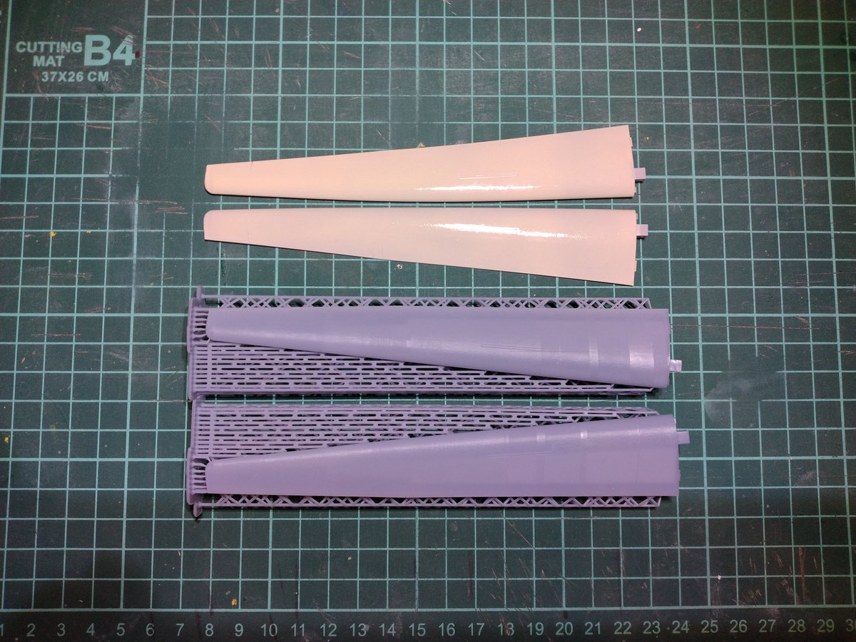 主翼が反ったので、設計し直して出力。今度は反らないでほしいな～。