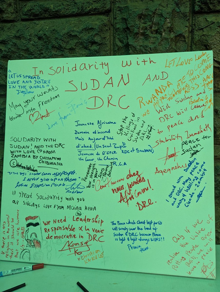 ClimateClockDRC's tweet photo. On this #solidrityday, we still stand up with #Sudan, #DRC against war, genocide and violences in this counties. Over 30 years, people &amp; citizens suffering from. Enough is enough!
#DayOfsolidarityWithSudan2025
#SpeakAboutSudan #SudanGenocide
#AfricansRising @AfricansRising https://t.co/F8eA8bKYL3