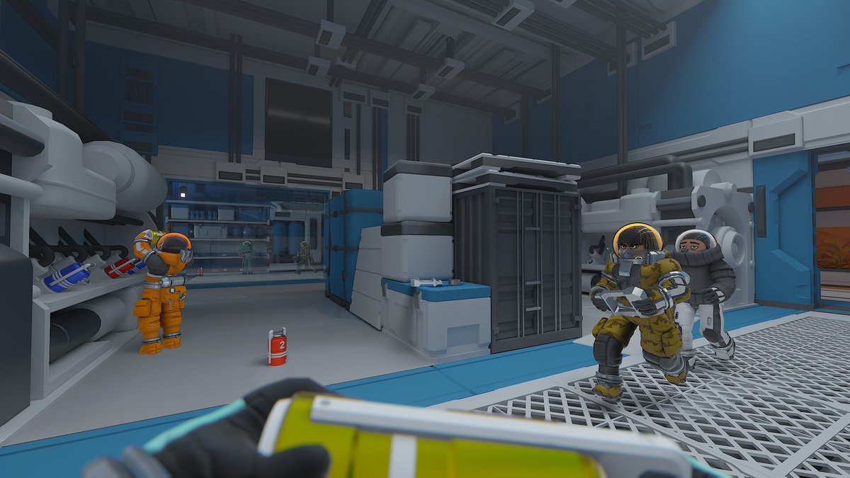 aniw_net's tweet image. #LOCKDOWNProtocol has left Early Access!🕵️‍♂️🚨

A social #coop where some players complete objectives while others secretly eliminate players

Civilians can arm themselves, there&apos;s a voice chat and a lobby for up to 16 players. Price: $9.99

store.steampowered.com/app/2780980/LO…

#Games #GameDev