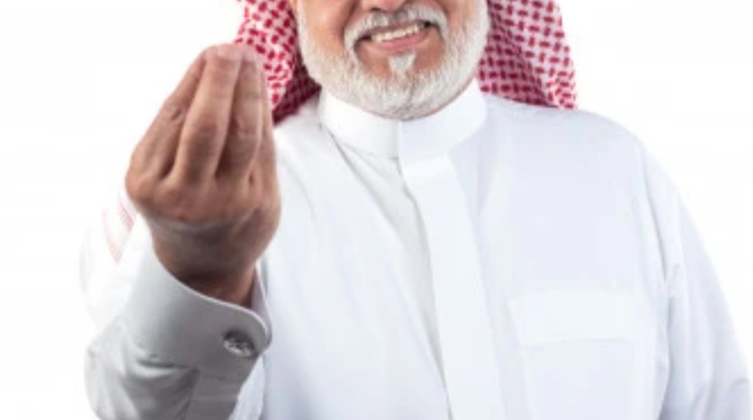 خمسيني الرياض tweet media