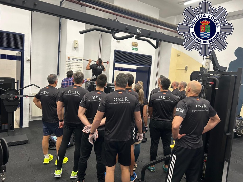 El grupo especial G.E.I.R. se mantiene al más alto nivel de preparación física, realizando anualmente pruebas para ello.