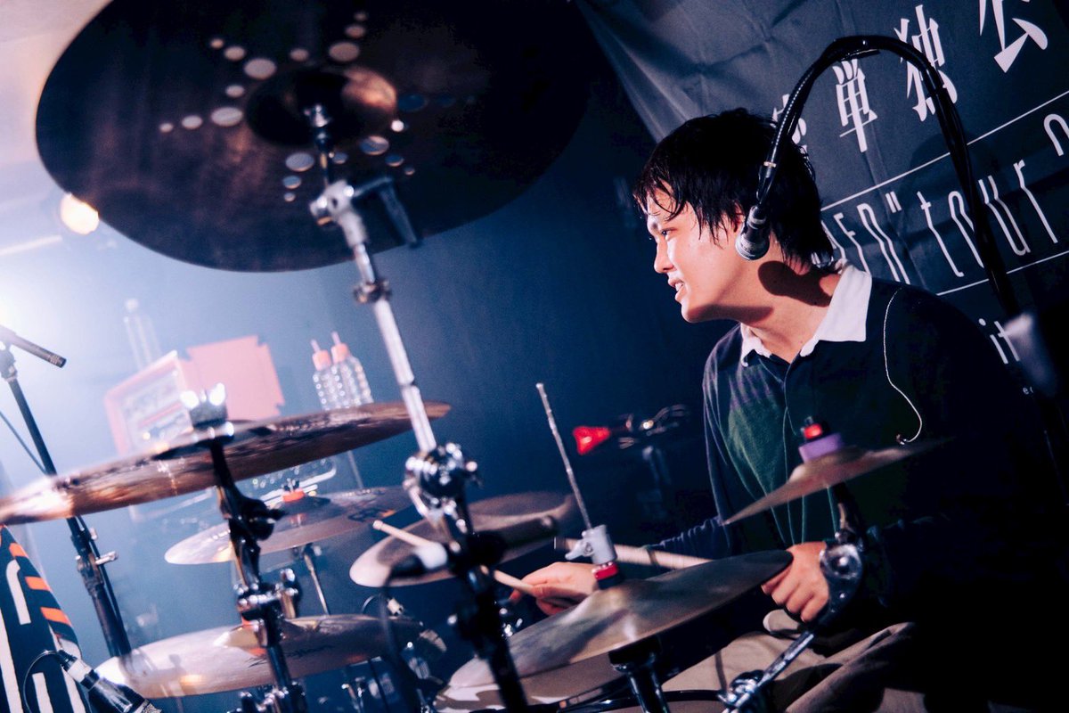 ライブ写真「2」 お知らせ 】 2025.12.03(水)LIVE SQUARE 2nd LINE 