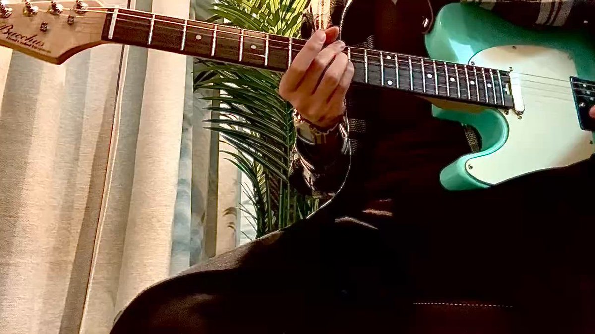 🎸 ピックアップ 🔥

RIDE - Vapour Trailコードストローク〜フェイザー仕立て〜
by ヒダリキキロク
link.tonebook.net/recipes/8e8oPe…
#TONEBOOK