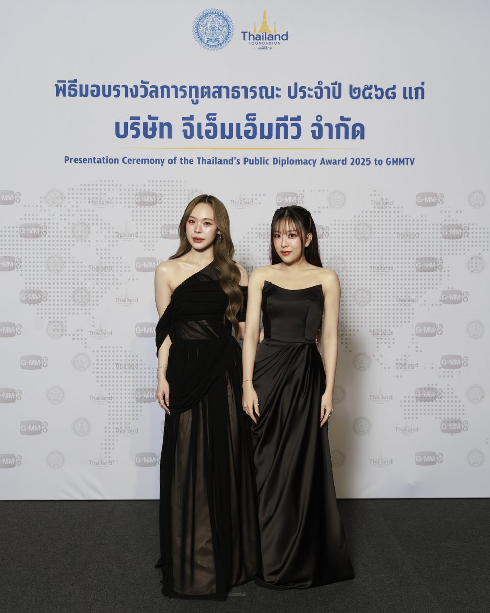 GMMTV's tweet image. #GMMTVxTPDA2025 #TPDA2025
#รางวัลการทูตสาธารณะ2568 #ThailandFoundation
#มูลนิธิไทย #MFA
#กระทรวงการต่างประเทศ
#GMMTV