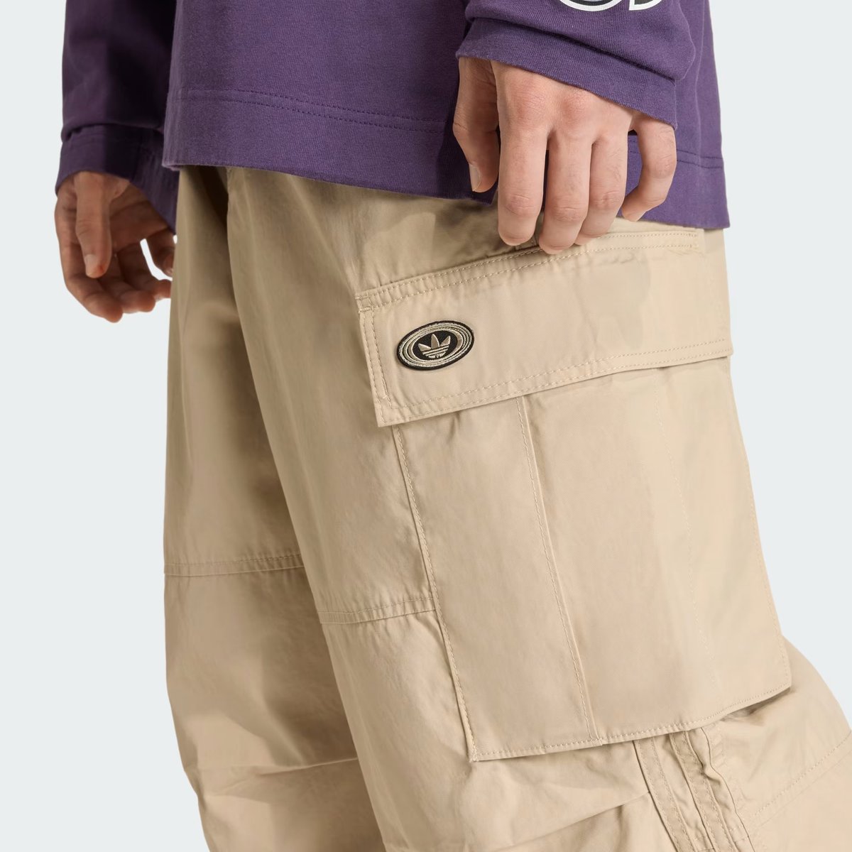 90年代の精神を取り入れる「アディダス 90s オルタナティブ スポーツ