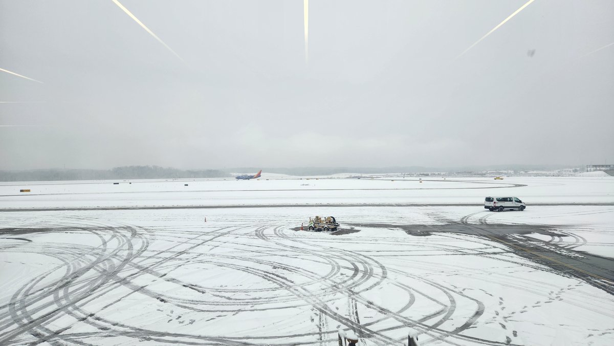 gneubig's tweet image. A little blizzard won&apos;t keep me away from #NeurIPS2025!

If you&apos;re around, come see our posters TheAgentCompany and Checklist-based reward models, chat about LLMs and agents, and ask about what we&apos;re cooking at @OpenHandsDev!